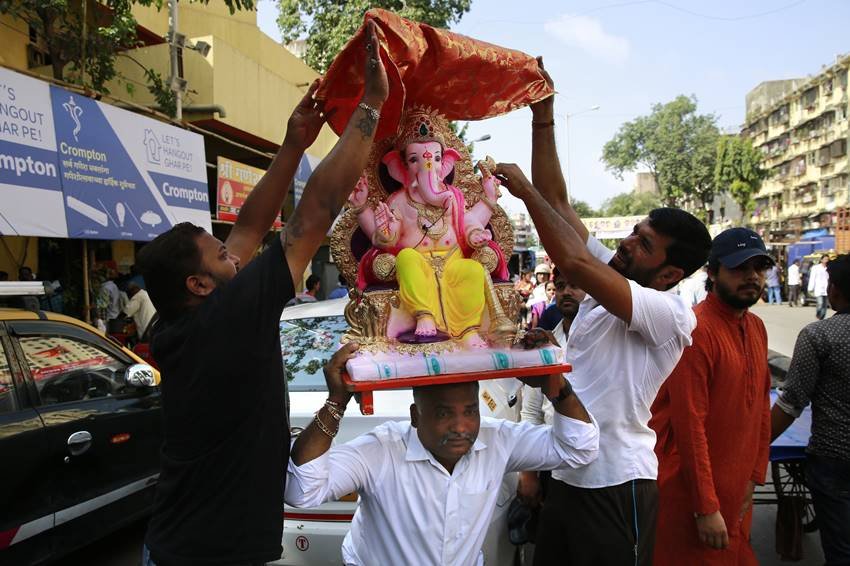 Happy Ganesh Chaturthi, Ganesh Chaturthi, Ganesh Chaturthi 2016, Ganesh Chaturthi whatsapp, Ganesh Chaturthi Facebook, Ganesh Chaturthi messages, Ganesh Chaturthi sms, Happy Ganesh Chaturthi sms, Happy Ganesh Chaturthi quotes, Happy Ganesh Chaturthi images, Happy Ganesh Chaturthi facebbok status, Happy Ganesh Chaturthi whatsapp status, Happy Ganesh Chaturthi wishes, Ganesh Chaturthi images