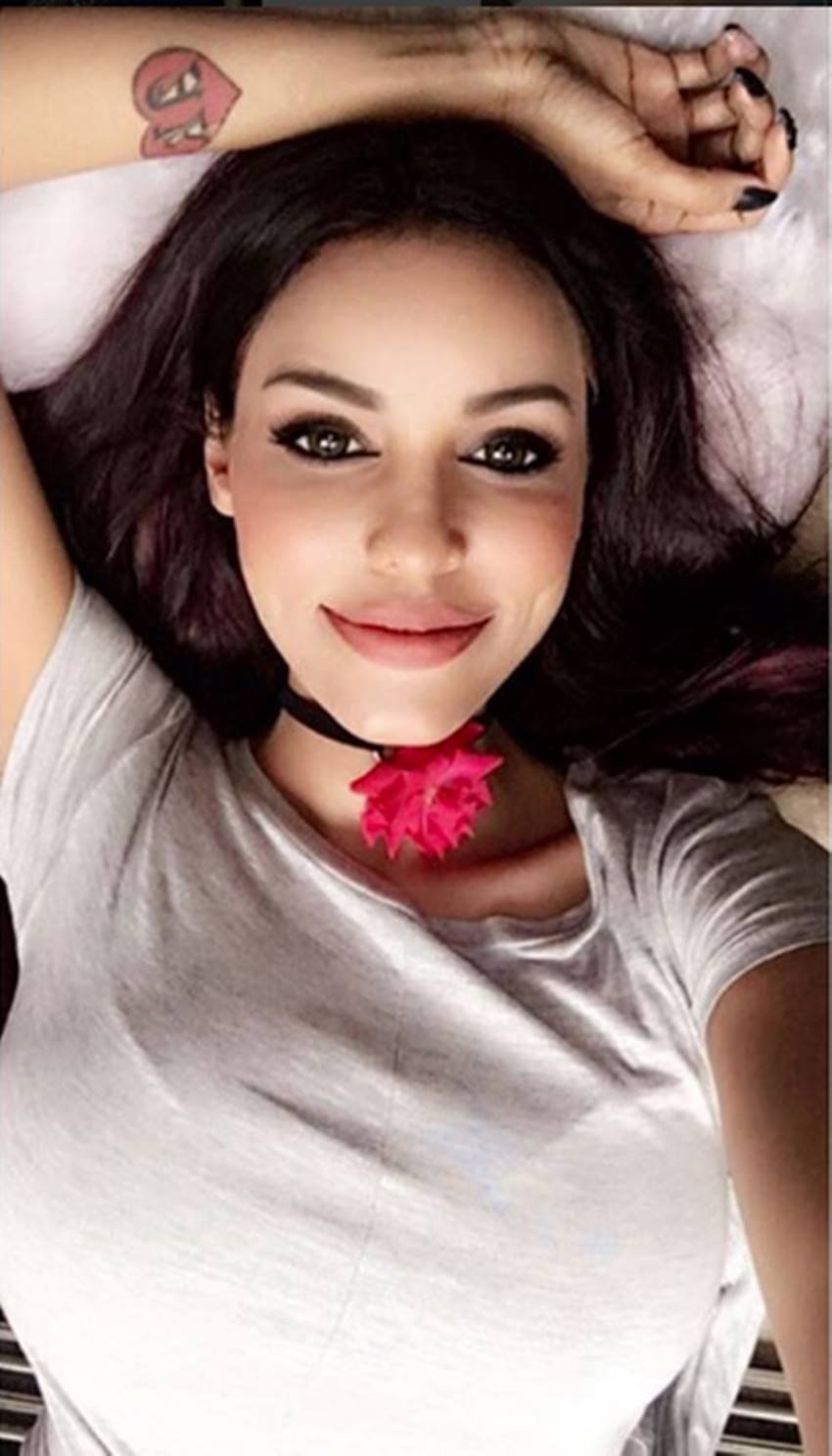 Gizele Thakral, Gizele Thakral hot photos, Bigg Boss, Gizele Thakral bikini pics, Gizele Thakral hot pics, Kya Kool Hain Hum 3, Gizele at Maldives