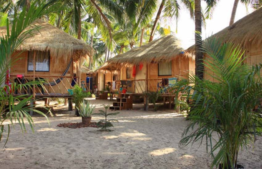 Goa Coasts, Goa Beaches, Beach Shacks of Goa, Goa Beach Shacks under CCTV surveillance, Gao Government, Dilip Paruelkar, Goa Tourism