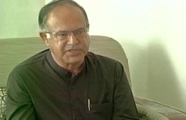 PDP, Peoples Democratic Party, Mahbooba Mufti, Hamid Karra Resigns, Lok Sabha MP Hamid Karra, Jammu and Kashmir, J&K Unrest, Burhan Wani, Kashmir Violence, BJP-PDP Alliance