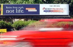 ICICI Pru की शेयर बाज़ार में कमज़ोर शुरुआत, शेयर 1.5 फ़ीसद गिरा