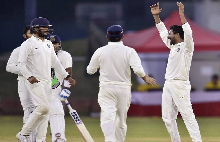 Ravindra Jadeja, 10 wicket in a match, India Blue, India Red, India blue vs India red, shikhar dhawan, cricket score, live cricket, cricket news, sports news, jansatta