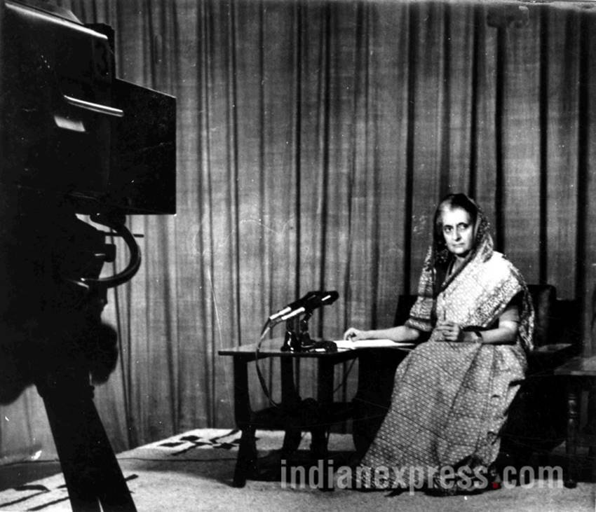 Rare Photos, Indian Prime Ministers Rare Photos, Gandhi Family Rare Photos, Narendra Modi Rare Photos, Indira Gandhi Rare Photos, Sonia Rajeev Rare Photos, Amitabh Bachchan, H D Deve Gowda, Rabri Devi, Lalu Prasad Yadav, Priyanka Gandhi Vadra, Gyani Zail Singh, Madhavrao Scindia, Varun Gandhi, Mulayam Singh, Amar Singh, George Fernandes and Jaya Jaitly, Pt. Jawaharlal Nehru, Atal Bihari Vajpayee, PV Narasimha Rao and Arjun Singh, Lord Mountbatten, Edwina Mountbatten and Jawaharlal Nehru, Rare Pictures, Express archive, India archive, Jansatta