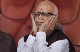 बीजेपी, अमित शाह, टीएमसी, तृणमूल कांग्रेस, जीएसटी, लोकसभा, स्टिंग ऑपरेशन,GST पास करने में ममता की देरी, बदला लेगी BJP, लालकृष्‍ण आडवाणी,