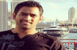 Mahendra Singh Dhoni, MS Dhoni: An Untold Story, David Dhawan, Hook Ya Crook, John Abrahan, Sushant Singh Rajpoot, Dhoni Played a Role in Bollywood film