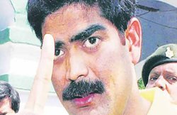 सुप्रीम कोर्ट से जमानत रद्द होने के बाद मोहम्मद शहाबुद्दीन ने किया सरेंडर, कोर्ट ने भेजा जेल