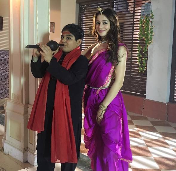 इंडियन टीवी इंडस्ट्री में सांपों की इमेज को बदलने के लिए सब टीवी पर नया शो शुरू हुआ है। इस शो का नाम इच्छाप्यारी नागिन है।