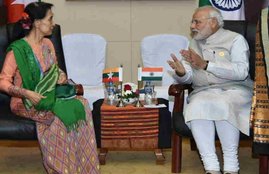 aung san suu kyi, Narendra Modi, Modi meet suu kyi, Asean Summit 2016, EAS Summit 2016, Narendra Modi aung san suu kyi, aung san suu kyi News, aung san suu kyi latest news