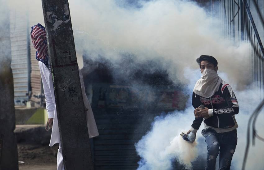 Indian Army, Kashmir Unrest, Operation Calm Down, Indian Army Brigade, Military Opeations, Indian Army in Kashmir, National Security, India news, Jansatta