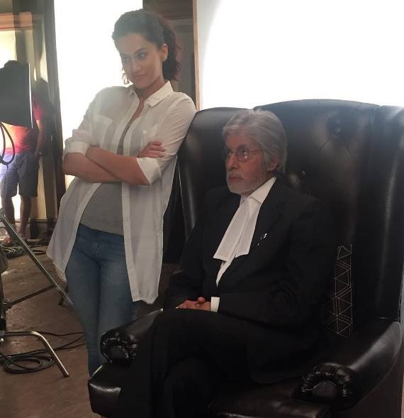 यह तस्वीर तापसी ने इंस्टाग्राम पर शेयर की थी।