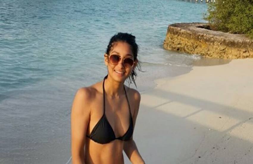 Saif Ali Khan daughter, Sara Ali Khan, Kareena Kapoor Khan, Deepak Tijori daughter, Samara Tijori, Sridevi daughter, Jhanvi Kapoor, Khushi Kapoor, Anurag Kashyap daughter, Aaliyah Kashyap, Shah Rukh Khan daughter, Suhana, Jackie Shroff's daughter Krishna Shroff, Pooja Bedi daughter, Aalia Eff, Amitabh Bachchan granddaughter, Shweta Nanda, Navya Naveli Nanda, Mithun Chakraborty, Dishani Chakraborty, Photos, Entertainment News