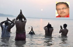 सिर्फ़ मरे हुए लोगों का काल नहीं है पितृपक्ष, श्राद्ध का संबंध खुद के अस्तित्‍व से जुड़ने से भी है