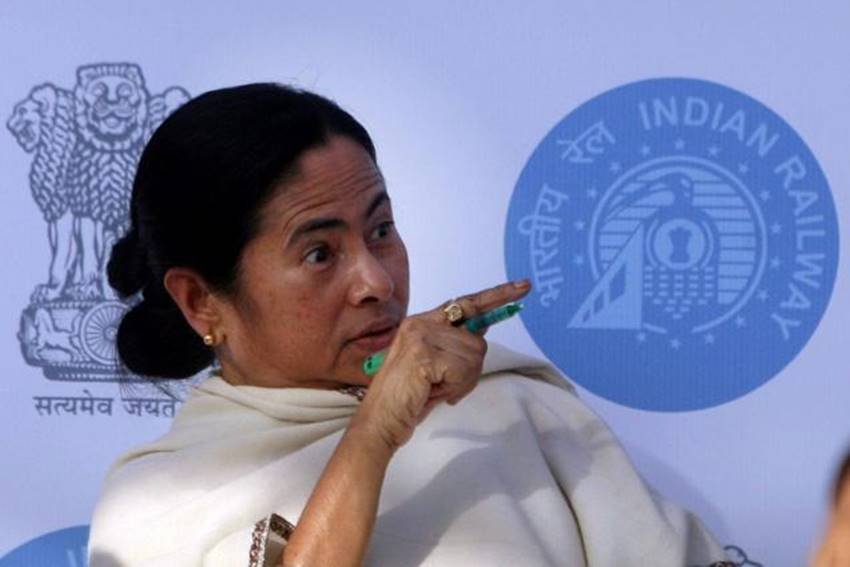 Rail Budget, General Budget, Rail Budget Facts, First Train, Railway facts, Lalu Prasad Yadav, Mamta Banerjee, Railway Minister, Rail General Budget Merger, Railway Budget, 7th Pay Commission, Indian Railways, Narendra Modi, Modi Cabinet, Government Decision, Indian Government, India News, Finance, Business News, Economic Reform, Jansatta