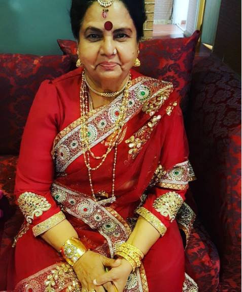 राखी ने अपनी मां की तस्वीर इंस्टाग्राम पर शेयर की।