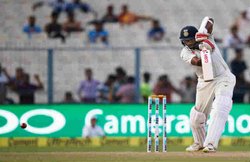 कोलकाता टेस्ट: पहले दिन न्यू़ज़ीलैंड की कसी गेंदबाज़ी के आगे भारतीय बल्लेबाज़ पस्त