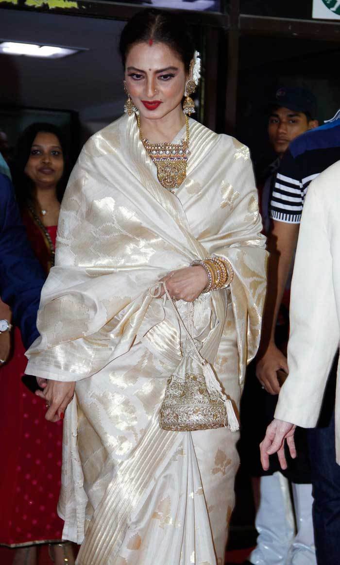 rekha life secrets, bollywood actress rekha and her life secrets, rekha love story, rekha latest news, rekha the untold story, rekha books