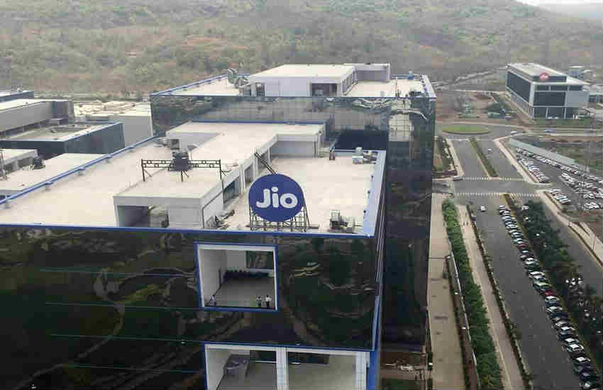Sensex, Reliance Jio, Telecom companies, Reliance Jio Launch, Share market, Live Share market, Reliance Share Price