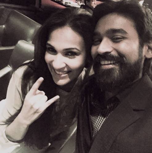 सौंदर्या पहली ऐसी डायरेक्टर हैं जिन्होंने सुपरस्टार रजनीकांत को डायरेक्ट किया है।