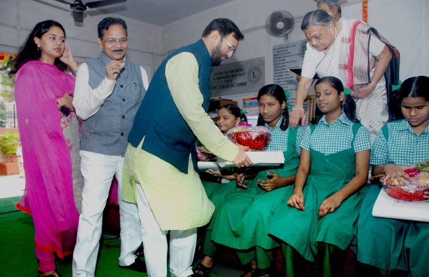 Assocham, Education In India, India's education in world, Education in world, Assocham report on education, education polity, india education, global standard education, narendra modi, gdp, india gdp, jansatta