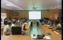 बिहार: बार बालाओं के साथ नाचने पर तीन पुलिसकर्मी निलंबित