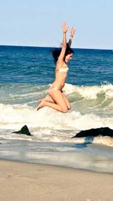 विद्या ने अपने एक्टिंग करियर की शुरुआत साल 2003 से की थी।