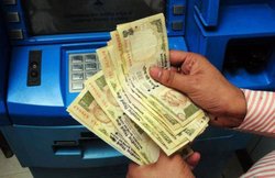 पैसा उड़ाने की नई तकनीक आई सामने, भारतीय खाताधारक का पैसा ATM के जरिए चीन में निकला