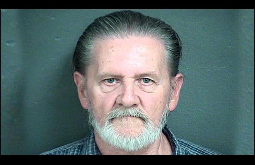 पत्नी से परेशान होकर पति ने लिया जेल जाने का फैसला, लूट लिया बैंक