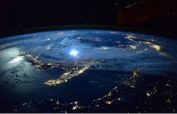 NASA करेगा अंतरिक्ष स्टेशन में वैक्टीरिया का विश्लेषण करेगा