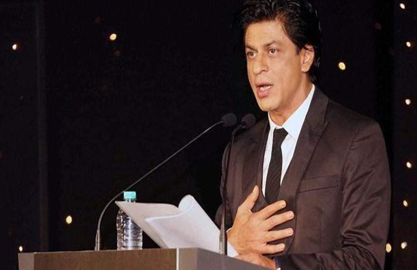 Uri Attack पर शाहरुख सहित कई बॉलीवुड सेलिब्रिटियों ने की आतंकी हमले की निंदा Uri Attack पर शाहरुख सहित कई बॉलीवुड सेलिब्रिटियों ने की आतंकी हमले की निंदा