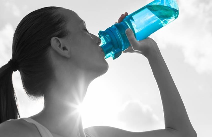 Benefits of water, benefits of turmeric, benefits of water and turmeric, water and turmeric, water in morning, water and turmeric in morning