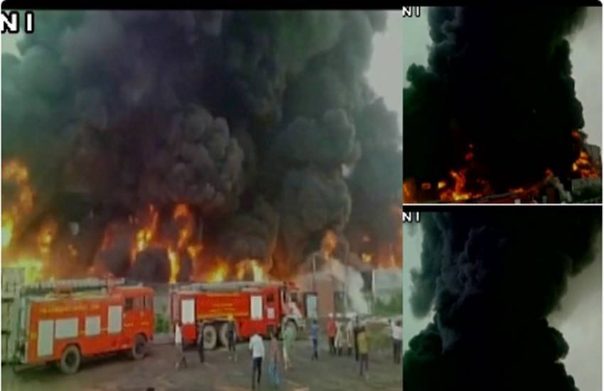 Gujarat, fire, plastic factory