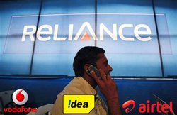 Reliance Jio के Free सेवाएं देने से तनाव में आईं Idea, Vodafone और Airtel, 80 प्रतिशत तक कम किए डाटा पैक्स के दाम