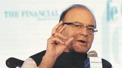 सरकारी बैंकों के निजीकरण के लिए तैयार नहीं है देश: जेटली