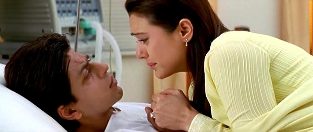 कल हो ना हो का ये सीन जब शाहरुख हॉस्पिटल में होता है और शादी के बाद प्रीति उससे मिलने वहां पहुंचती हैं।