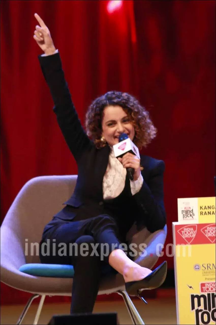 Kangana Ranaut, Kangana abs, Kangana pics, Kangana recent pic, Kangana abs pics, Kangana sexy pics, Kangana pics, Kangana Hrithik spat, Kangana Hrithik news, Kangana Ranaut news, Hrithik Roshan, Kangana, entertainment photos