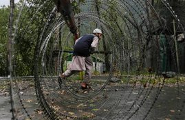 Kashmir Curfew, Kashmir Valley, Kashmir Friday prayer, Kashmir Valley Curfew