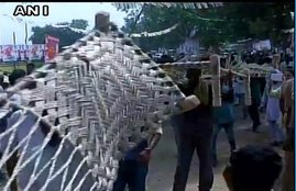 rahul gandhi, kisan yatra, khat pe charcha, rahul gandhi in deoria, khat loot, deoria news, rahul gandhi news