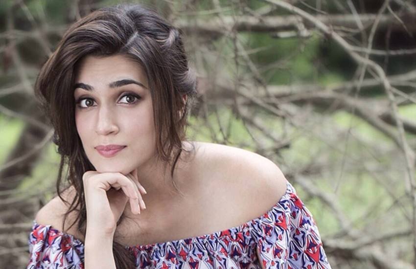 kriti sanon, ayushman khurana, kriti sanon, ayushman khurana,