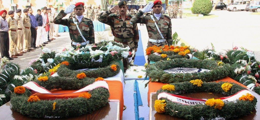 संपादकीयः समझौते के सामने संपादकीयः समझौते के सामने