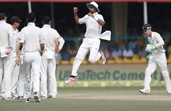 IND vs NZ, Day 4: कानपुर टेस्ट में भारत की पकड़ मज़बूत, न्यूजीलैंड को जीत के लिए 341 रनों की दरकार