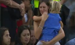 वीडियो: मां से बेटी को मिलाने के लिए रफेल नडाल ने रोका मैच