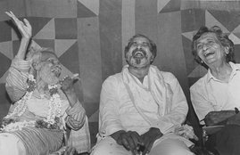 (बाएं से दाएं) नागार्जुन, यूआर अनंतमूर्ति और भीष्म साहनी। (Express photo by Ravi Batra)