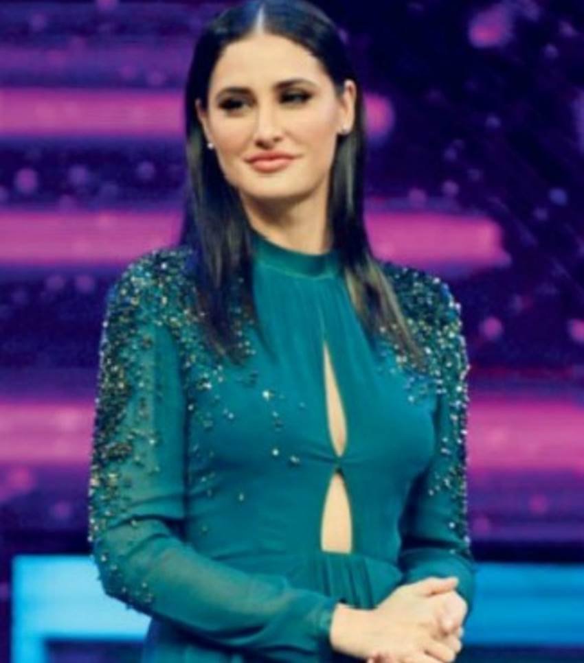 nargis fakhri, nargis fakhri revealing dress, banjo, dance plus, nargis fakhri movie, nargis fakhri news