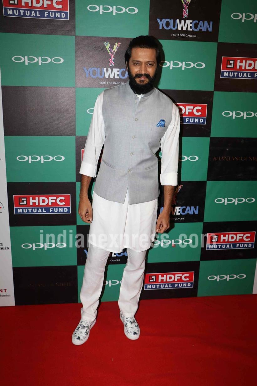 "Deepika Padukone, Amitabh Bachchan, farah khan, kajol, yujraj singh, You We Can fashion label launch, deepika images, kajol images, farah images, deepika padukone images, entertainment photos, entertainment news