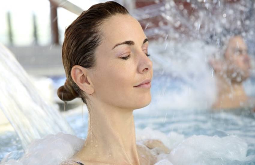 Salt, water, warm water, batch, daily bath, get bath, benefits of bath, benefits of salt water bath, salt water benefits, health tips, health news