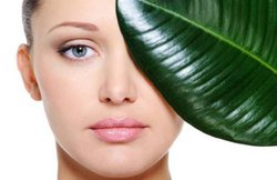 इन नैचुरल चीजों के इस्तेमाल से चमकदार बनाइए अपनी त्वचा