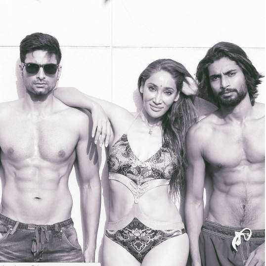 Baba Ramdev, Bigg Boss Contestant Sofia Hayat, Sofia Hayat, Sofia Hayat hits our at haters, Sofia Hayat targets Baba Ramdev