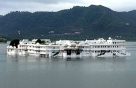 world tourism day, world tourism day 2016, tourism, tourism day, tourism day 2016, world tourism day 2016 india, tourism day 2016 india