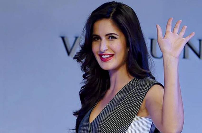 salman khan, kareena kapoor, deepika padukone, alia bhatt, aamir khan, akshay kumar, arjun kapoor, prateik babbar, karishma kapoor, priyanka chopra, katrina kaif, kangana ranaut, bollywood celebrities education, bollywood actors education qualification, salman khan education, deepika padukone education, alia bhatt education, akshay kumar education, priyanka chopra education, bollywood news, entertainment news