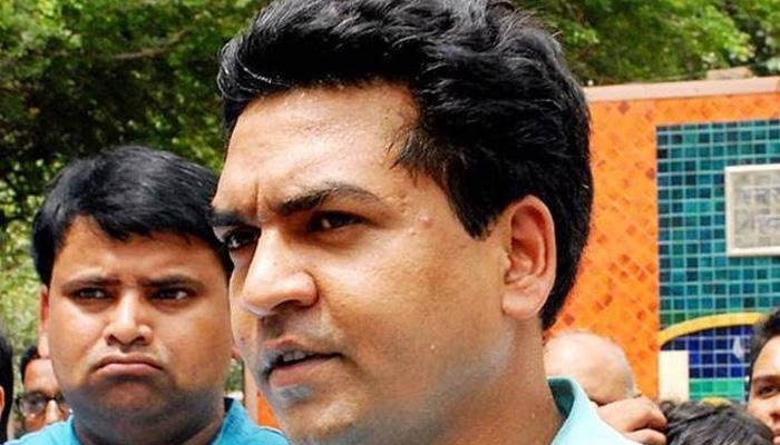 AAP पार्टी के नेता कपिल मिश्रा